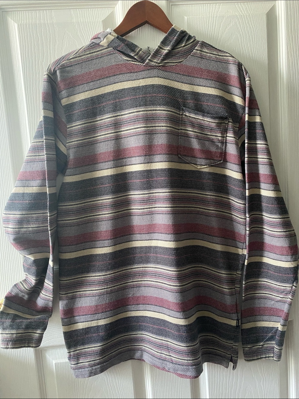 Billabong Striped Hooded Long-Sleeve Shirt in Maroon and Cream M